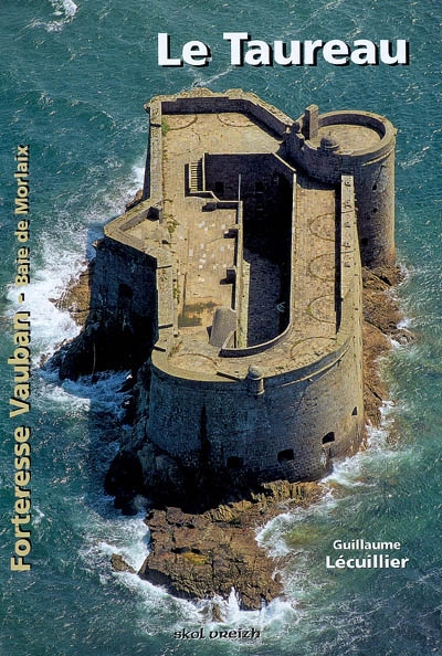 Le Taureau : forteresse Vauban, baie de Morlaix