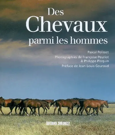 Des chevaux parmi les hommes