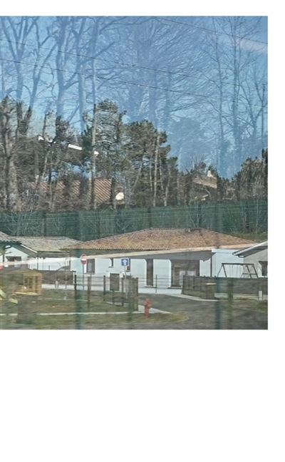 Une paille avec une doublure