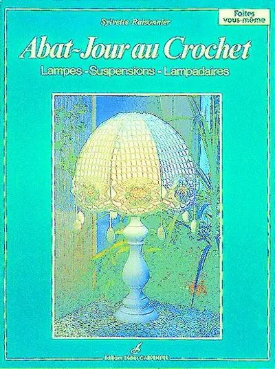 Abat-jour au crochet : lampes, suspensions, lampadaires