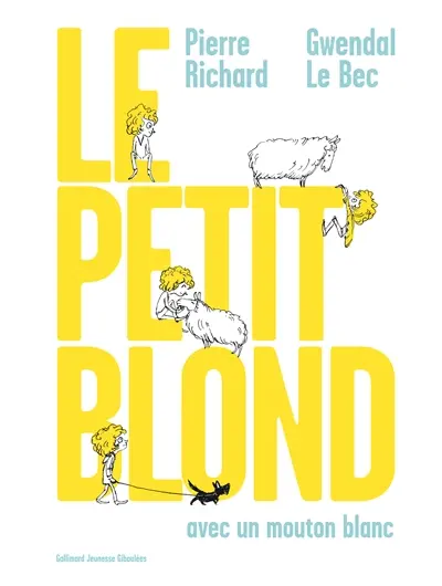 Le petit blond avec un mouton blanc