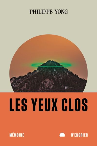 Les yeux clos