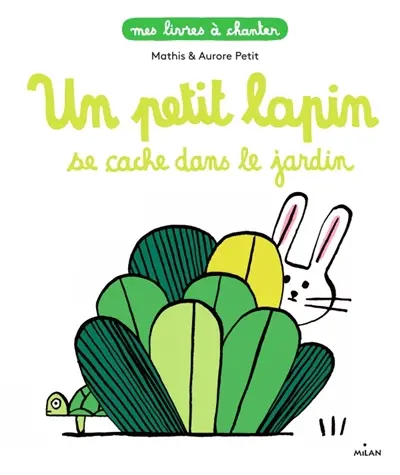 Un petit lapin se cache dans le jardin