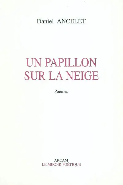 Un papillon sur la neige