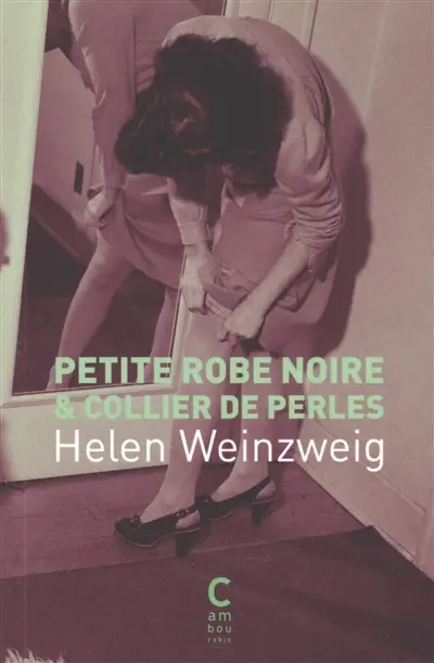 Petite robe noire & collier de perles
