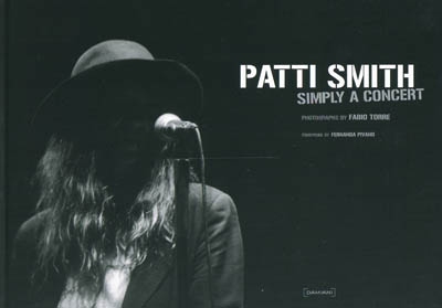 Patti Smith : simply a concert