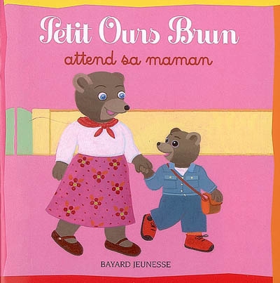 Petit Ours brun attend sa maman