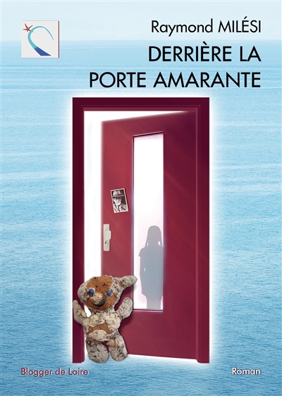 Derrière la porte amarante