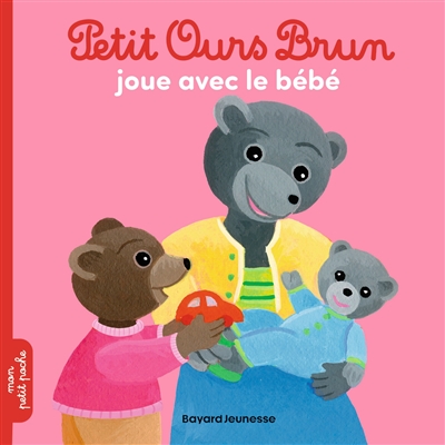 Petit Ours Brun joue avec...