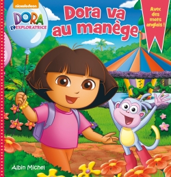 Dora va au manège