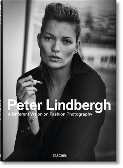 Peter Lindbergh : a different vision on fashion photography