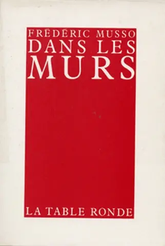 Dans les murs