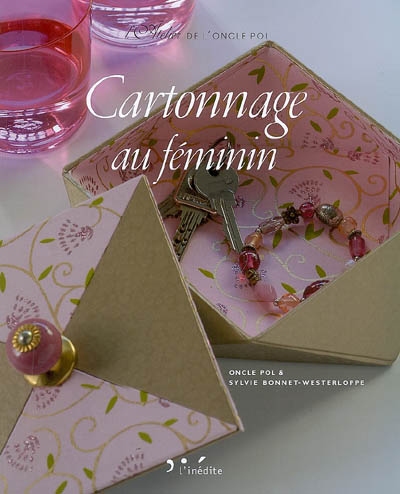 Cartonnage au féminin