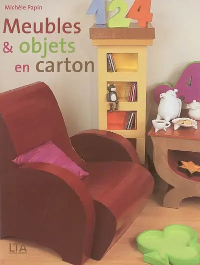Meubles et objets en carton