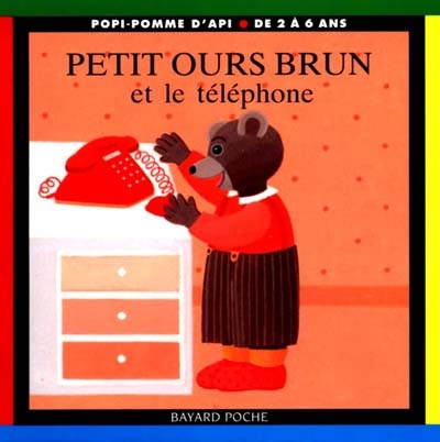 Petit ours brun et le téléphone