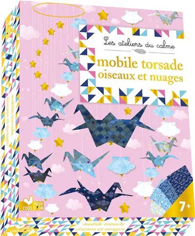Mobile torsade oiseaux et nuages