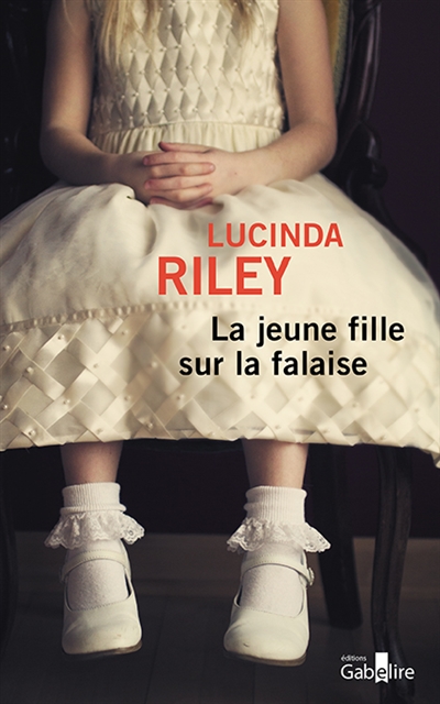 La jeune fille sur la falaise