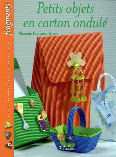 Petits objets en carton ondulé