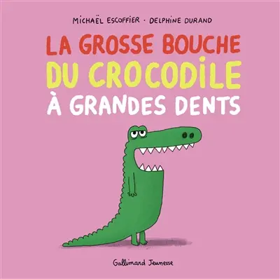 La grosse bouche du crocodile à grandes dents