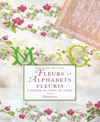 Fleurs et alphabets fleuris à broder au point de croix