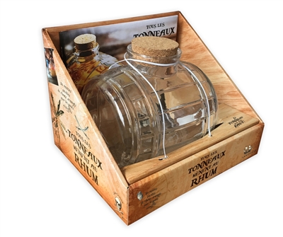 Tous les tonneaux mènent au rhum : 20 recettes secrètes de rhums arrangés pour brigands assoiffés