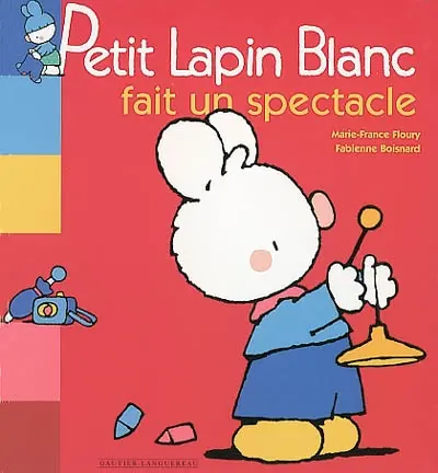 Petit Lapin blanc fait un spectacle