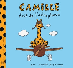 Camille fait de l'aéroplane