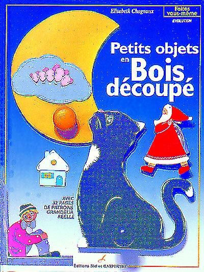 Petits objets en bois découpé