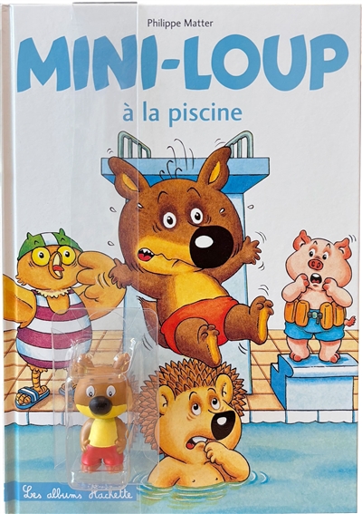Mini-Loup à la piscine