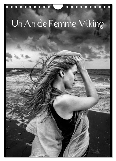 Un An de Femme Viking (Calendrier mural 2025 DIN A4 horizontal), CALVENDO calendrier mensuel : Les douzes mois de l'année vus par une jeune femme Viking.