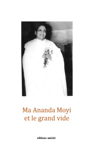 Ma Ananda Moyi et le grand...