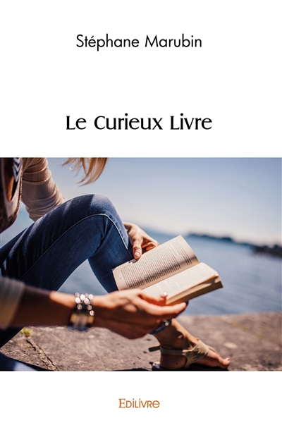 Le curieux livre