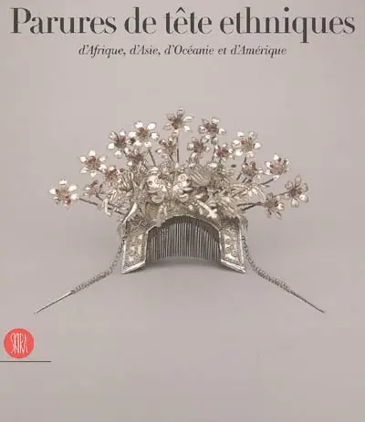 Parures de tête ethniques d'Afrique, d'Asie, d'Océanie et d'Amérique de la collection Ghysels
