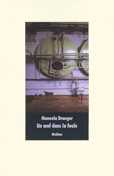 Un oeuf dans la foule