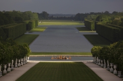 Les jardins de Versailles. The Gardens of Versailles