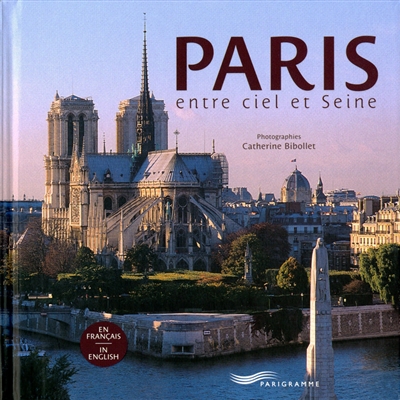 Paris entre ciel et Seine