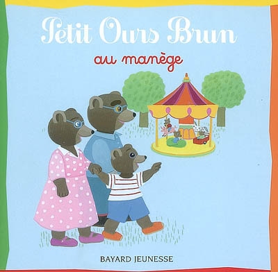 Petit Ours Brun au manège