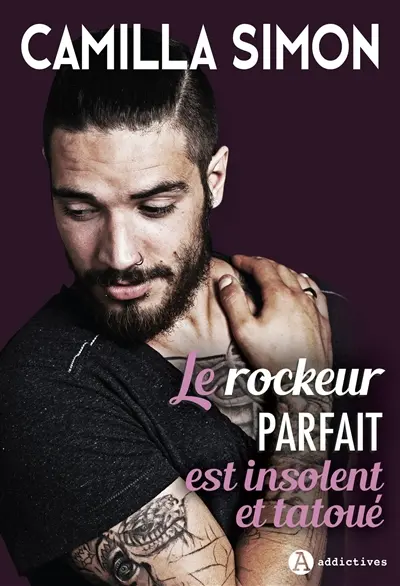 Le rockeur parfait est insolent et tatoué