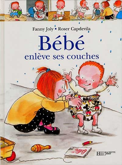 Bébé enlève ses couches