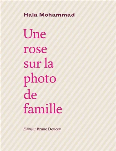 Une rose sur la photo de famille
